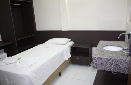 Hotel Express - Leva E Busca No Aeroporto Gratis 24 Horas Várzea Grande Zewnętrze zdjęcie