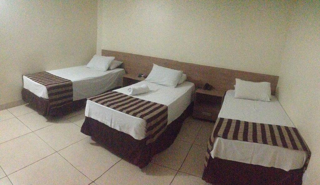 Hotel Express - Leva E Busca No Aeroporto Gratis 24 Horas Várzea Grande Zewnętrze zdjęcie